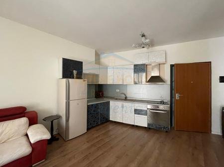 Tirane, jepet me qera apartament 1+1+Ballkon Kati 4, 500 m² 500 € 