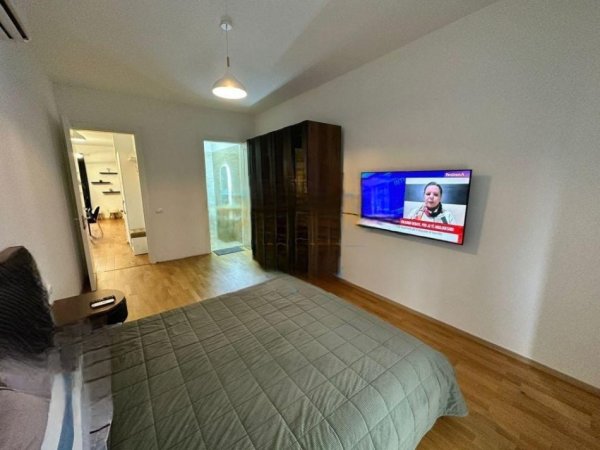Tirane, jepet me qera apartament 2+1+Ballkon Kati 1, 95 m² 1.200 € (Secret Garden Residence)