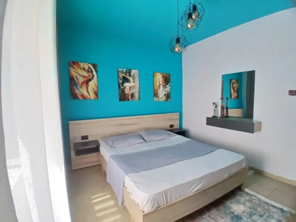 Tirane, jepet me qera apartament 1+1+Ballkon Kati 2, 74 m² 650 € 