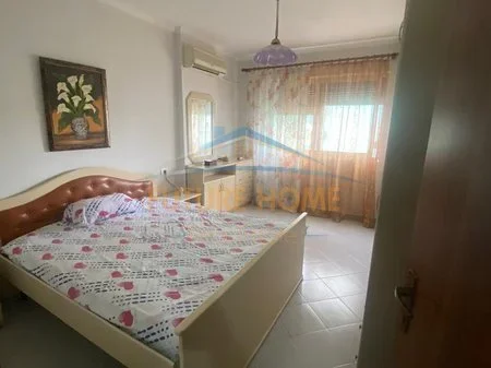 Tirane, shitet apartament 1+1 Kati 5, 75 m² 155.000 € 