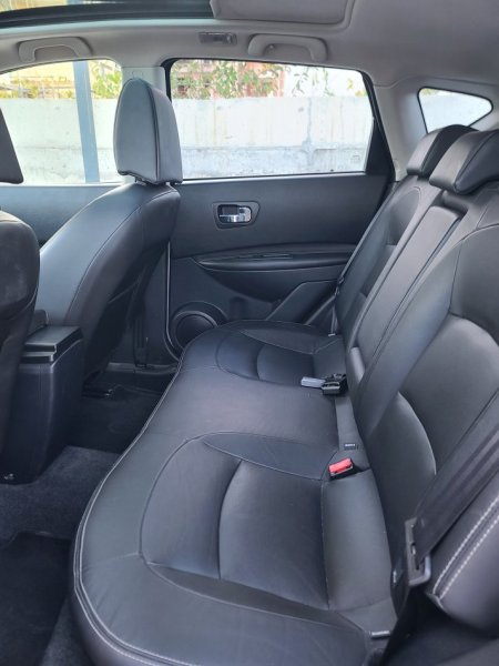 Tirane, shes makine Nissan qashqai 2.0 Benzin+Gaz, gri metalizato automatik Klima 6.800 €