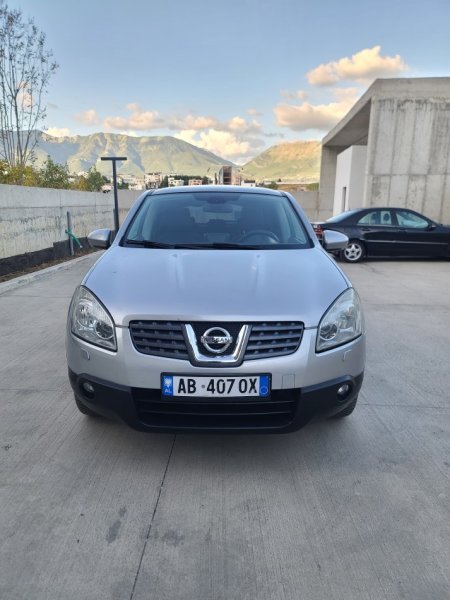 Tirane, shes makine Nissan qashqai 2.0 Benzin+Gaz, gri metalizato automatik Klima 6.800 €