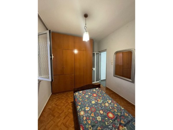 Tirane, jepet me qera apartament 2+1 Kati 5, 112 m² 500 € (Tregu Elektrik)