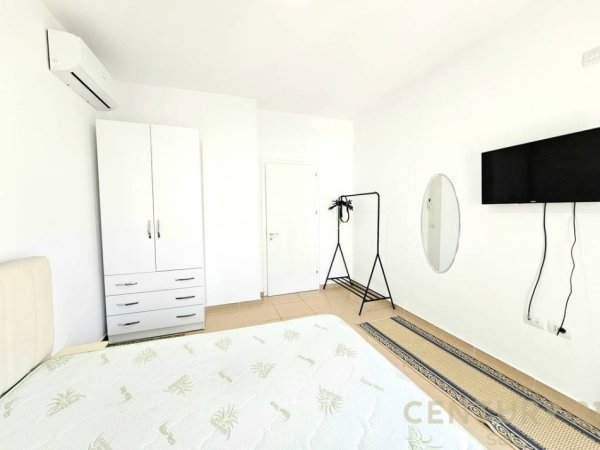 Shqiperi, jepet me qera apartament 1+1 Kati 3, 72 m² 550 € (Pazari ri)