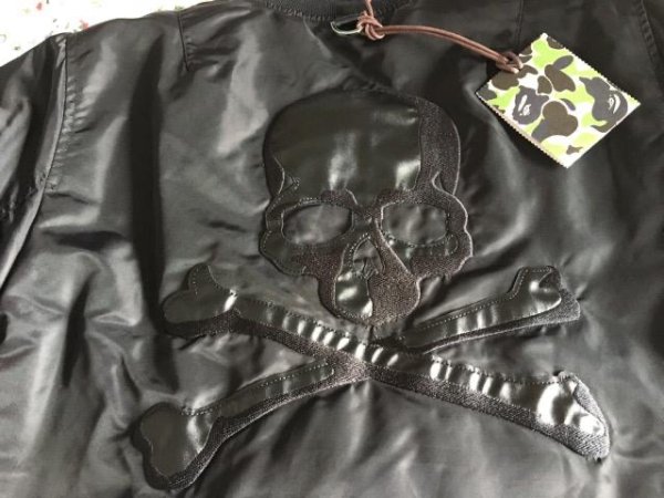 Tirane, shes SHITET XHUP I VECANT MASTERMIND BAPE JAPAN MASA M 490 €
