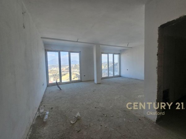 Tirane, shes Vile 4+1 Kati 3, 499 m² 600.000 € (KODRA E DIELLIT 2)