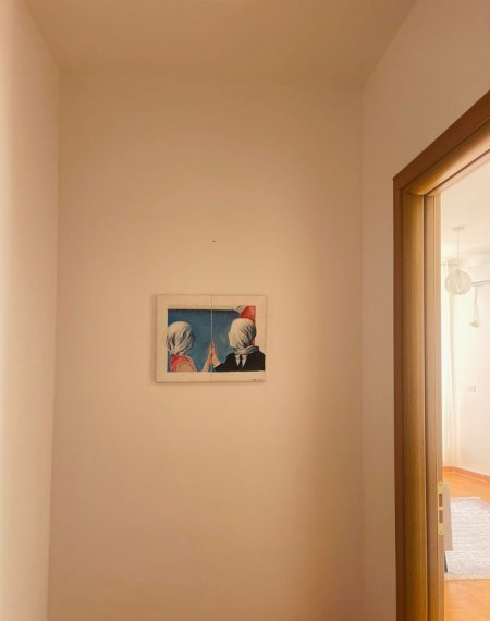 Tirane, jepet me qera apartament 1+1+Ballkon Kati 7, 63 m² 450 € (Astir , rr, Tom Plezha)