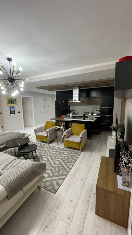 Tirane, shitet apartament 2+1+Ballkon Kati 2, 120 m² 155.000 € (Astir)