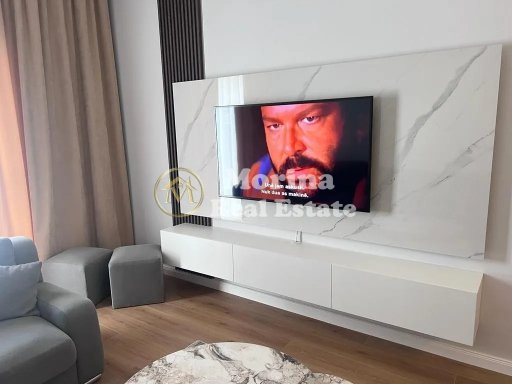 Tirane, jepet me qera apartament 2+1 Kati 7, 75 m² 450 € (Fresku)