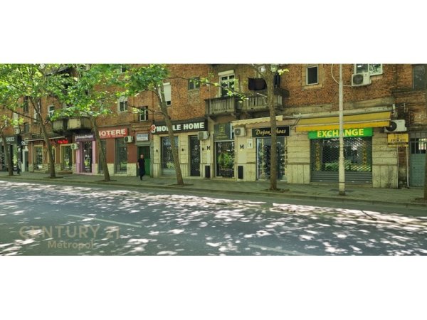 Tirane, shes ambjent biznesi Kati 0, 50 m² 320.000 € (1 Maji)