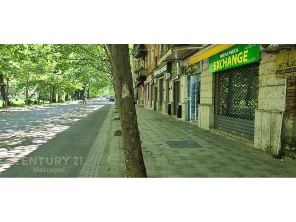 Tirane, shes ambjent biznesi Kati 0, 50 m² 320.000 € (1 Maji)