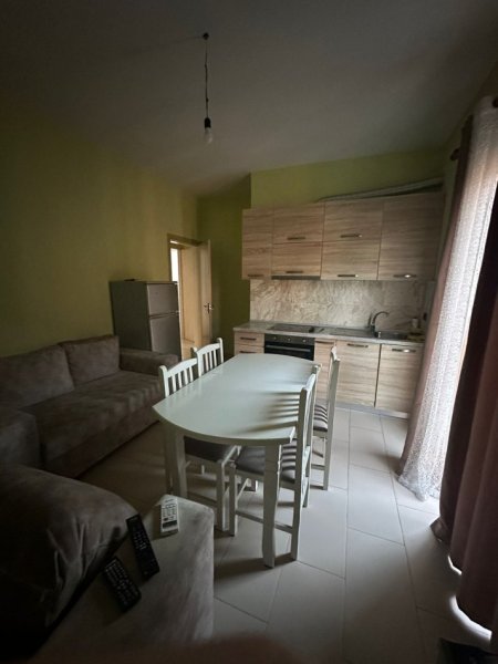 Shqiperi, jap me qera apartament 2+1 Kati 2, 90 m² 600 € (RRuga Jup Kastrati Nd 18H2)