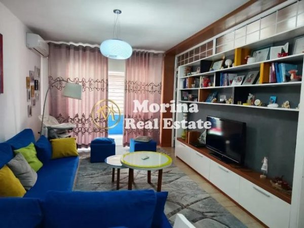 Tirane, jepet me qera apartament 1+1 Kati 9, 60 m² 350 € (Fresku)