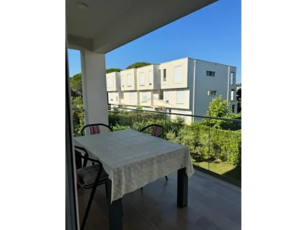 Durres, shitet apartament 2+1 Kati 0, 106 m² 325.000 € (Gjiri I Lalëzit)