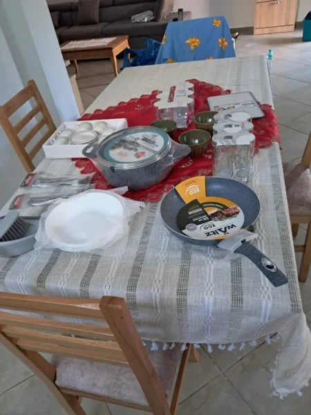 JEPET ME QIRA APARTAMENT 1+1 – ALI DEMI (AFËR MAGALEM 21 Kati 1, 80 m² 450 €