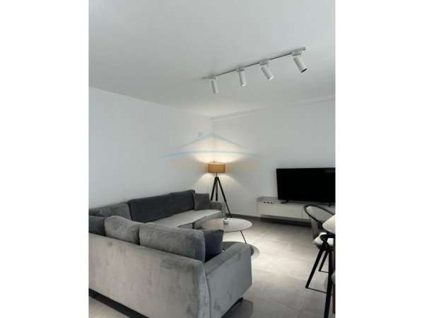 Durres, shitet apartament 2+1 Kati 0, 106 m² 325.000 € (Gjiri I Lalëzit)