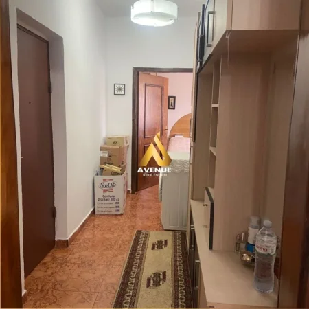 Tirane, jepet me qera apartament 1+1+Aneks+Ballkon Kati 3, 75 m² 500 € (Rruga Shefqet Musaraj)