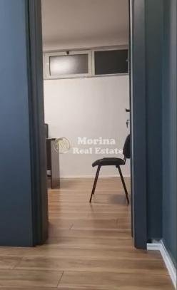 Tirane, jepet me qera zyre Kati 1, 300 m² 2.500 € (21 Dhjetori)