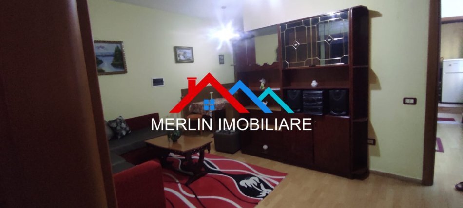 Tirane, jepet me qera apartament 2+1+Ballkon Kati 2, 90 m² 600 € (DON BOSKO)