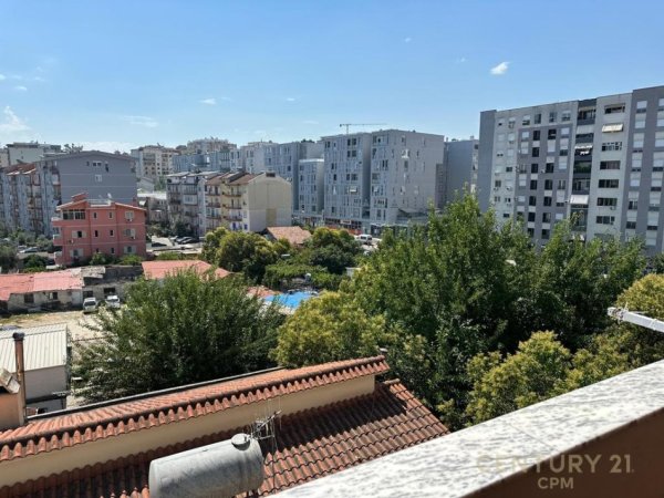 shitet apartament Kati 6, 80 m² 148.000 € (Komuna e Parisit)