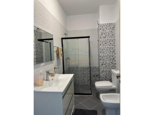 Durres, shitet apartament duplex 4+1 , 160 m² 530.000 € (Lura 2, Gjiri I Lalëzit)