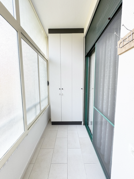 Tirane, jepet me qera apartament 1+1+Ballkon Kati 2, 47 m² 700 € (Rruga Hoxha Tahsim)