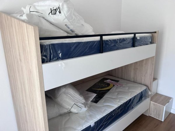 Tirane, jepet me qera apartament 2+1 Kati 5, 88 m² 450 € (FRESKU)