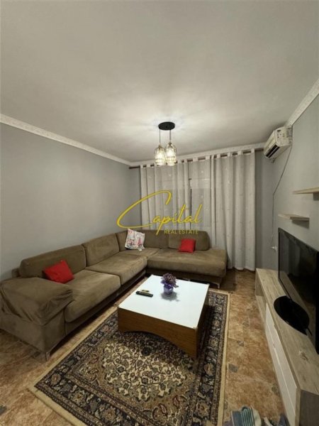 Tirane, jepet me qera apartament 2+1 Kati 4, 80 m² 500 € (RRUGA IRFAN TOMINI)