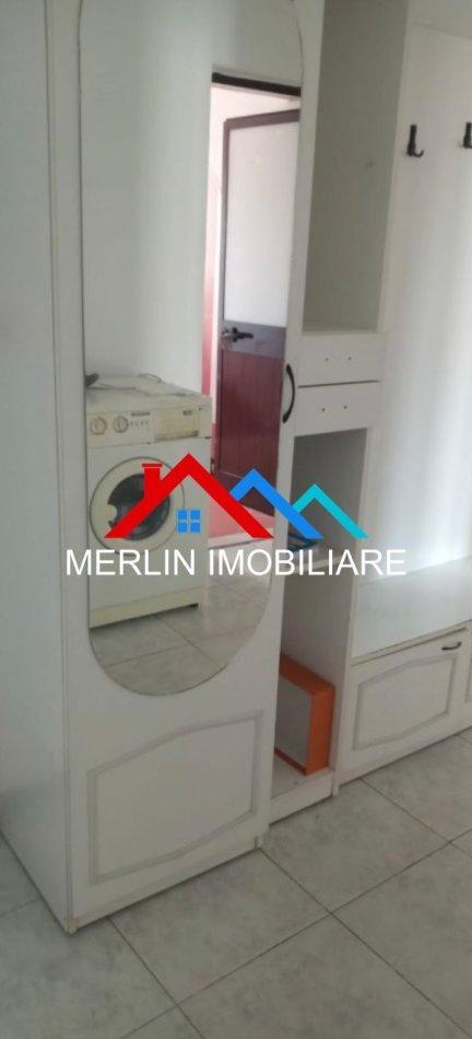 Tirane, jepet me qera apartament 2+1+Ballkon Kati 5, 90 m² 450 € (RRUGA SIRI KODRA)