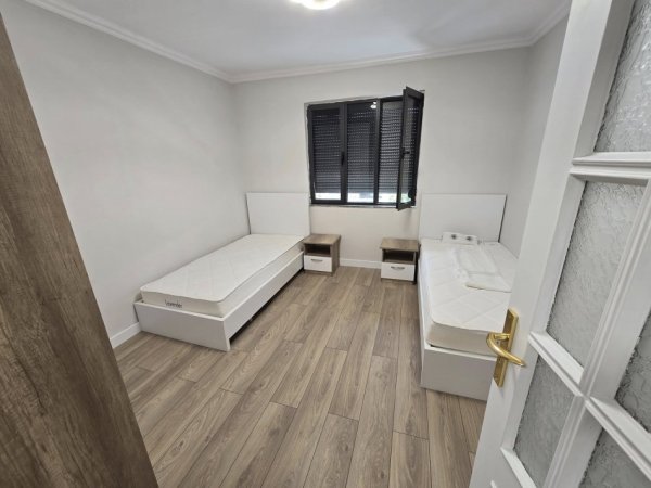 JEPET ME QERA :  APARTAMENT 2+1_ Zona 21 DHJETORI📍