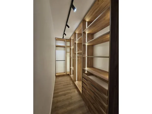 Tirane, shitet apartament 1+1 Kati 2, 55 m² 99.000 € (Kodra e Diellit, Tiranë)