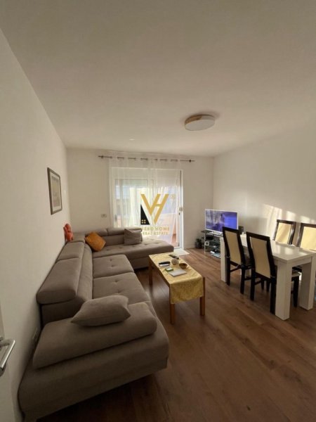 Tirane, shitet apartament 2+1+Ballkon Kati 3, 81 m² 155.000 € (BRRYL)