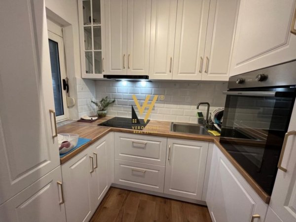 Tirane, shitet apartament 2+1+Ballkon Kati 3, 81 m² 155.000 € (BRRYL)