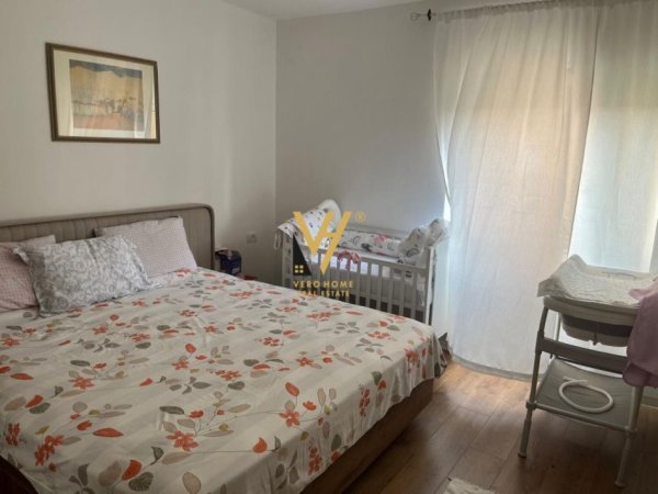 Tirane, shitet apartament 2+1+Ballkon Kati 3, 81 m² 155.000 € (BRRYL)
