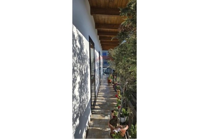 Tirane, shitet hotel  770 000 €. Kati 2, 529 m² (Vore)