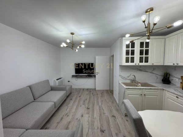 Tirane, jepet me qera apartament 2+1 Kati 2, 67 m² 650 € (MINE PEZA)