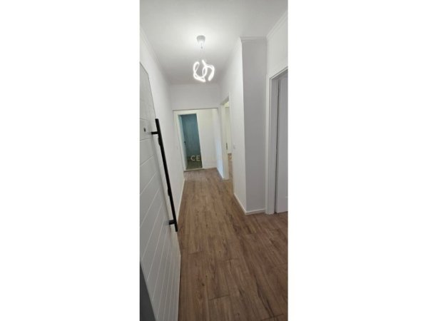 Tirane, shes apartament 2+1 Kati 4, 64 m² 169.000 € (Rruga e Kavajes)