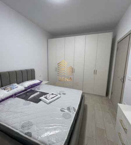 Tirane, jepet me qera apartament 2+1+Ballkon Kati 9, 100 m² 650 € (Rruga Nexho Konomi)