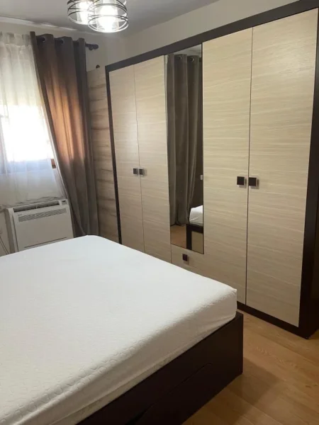 Tirane, shitet apartament 1+1+Ballkon Kati 5, 70 m² 155.000 € 