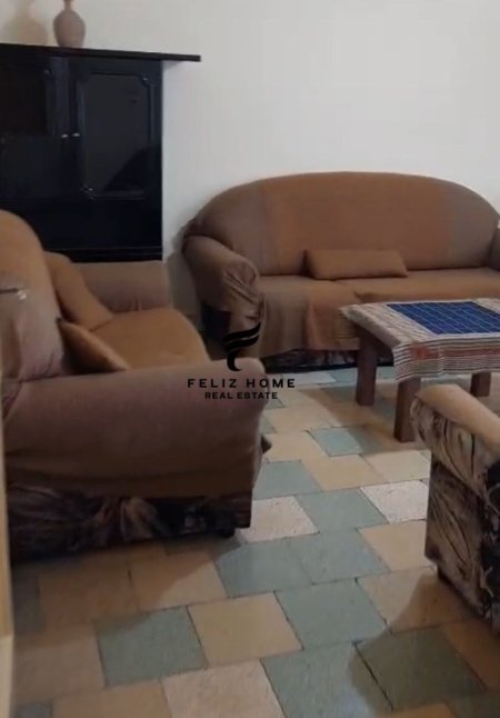 Tirane, jepet me qera apartament 2+1 Kati 4, 90 m² 400 € (ISH RESTORANT DURRESI)