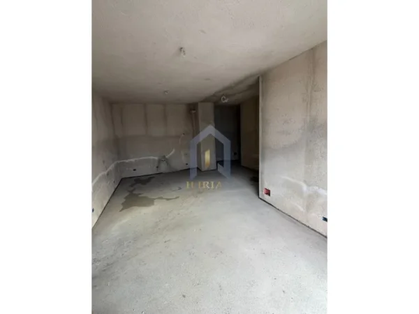 Tirane, shes apartament 2+1 Kati 1, 105 m² 101.000 €