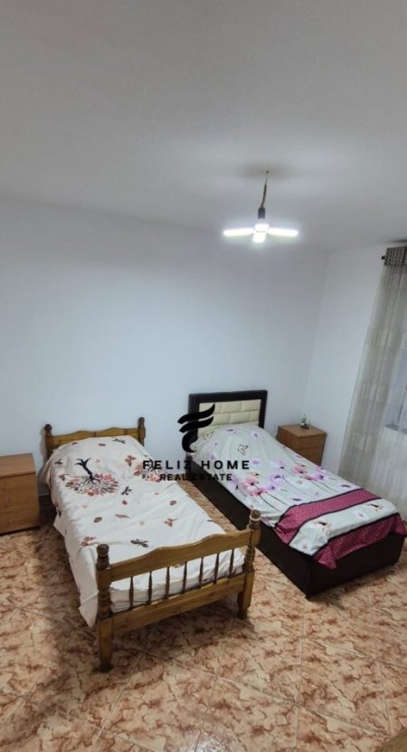 Tirane, jepet me qera apartament 1+1 Kati 1, 60 m² 400 € (RRUGA E DIBRES)