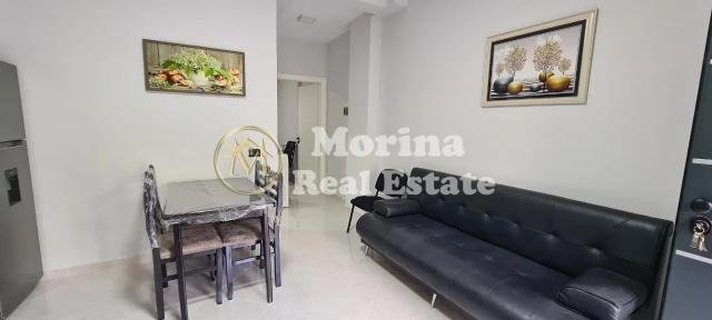 Tirane, jepet me qera shtepi 1+1 Kati 1, 60 m² 320 € (Qytet Studenti)