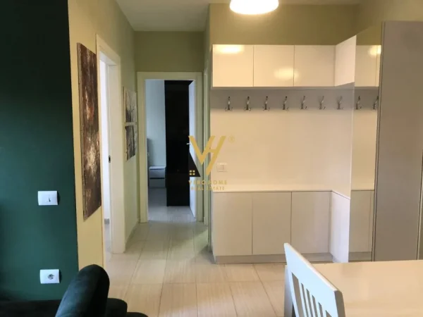 Tirane, jepet me qera apartament 2+1+Ballkon Kati 4, 78 m² 1.000 € (STADIUMI DINAMO)