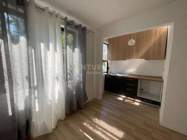 Tirane, shes apartament 1+1 Kati 2, 56 m² 74.900 € (Kombinat)