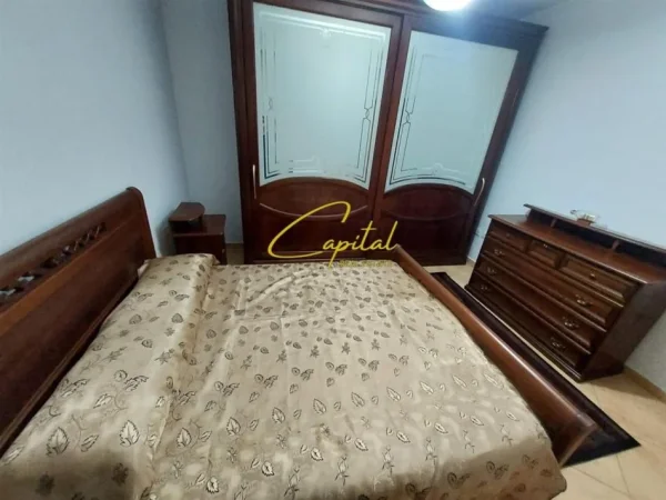 Tirane, jepet me qera apartament 1+1 Kati 3, 74 m² 550 € (DELIJORGJI)