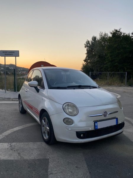Tirane, shes makine Fiat 500 Benzin, e bardhë automatik Kondicioner 175.001 km 4.800 €