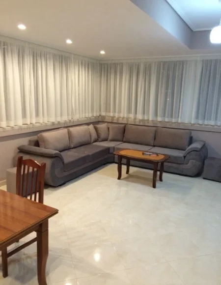 Tirane, shitet apartament 2+1 Kati 4, 98 m² 190.000 € (Rruga Ndre Mjeda (Ish-Parku))