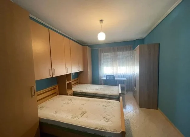 Tirane, shitet apartament 2+1 Kati 4, 98 m² 190.000 € (Rruga Ndre Mjeda (Ish-Parku))
