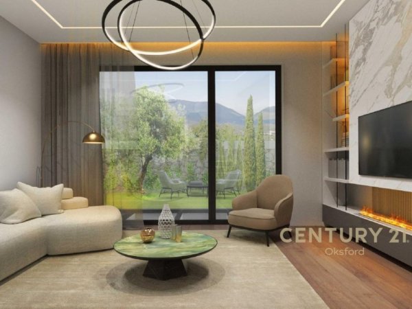 Tirane, shes Vile 3+1+Aneks+Ballkon Kati 2, 235 m² 480.000 € (Farke)